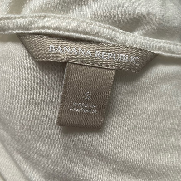 Banana Republic cream colored draped style tank top - Picture 7 of 8